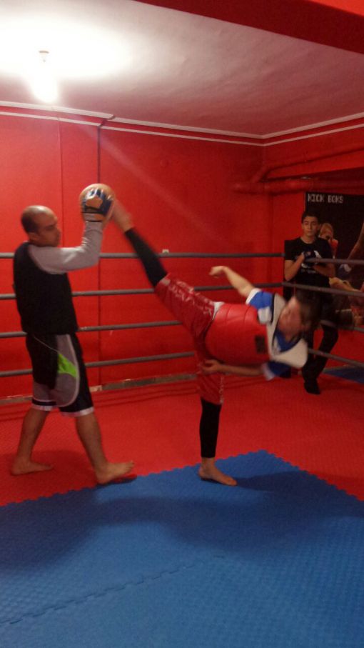   sportx spor kulübü salonu kick boks fitnes bady teakwondo çubuk