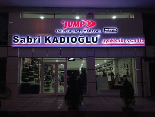  sabri kadıoğlu ayakkabı yeni yerine taşındı